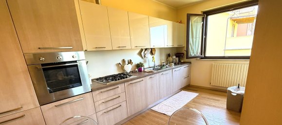 Квартира с 3 комнатами в Озимо, Италия № 283261 7