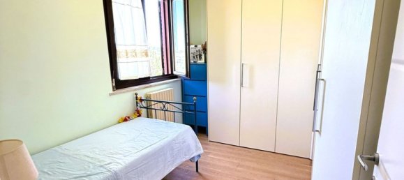 Квартира с 3 комнатами в Озимо, Италия № 283261 27