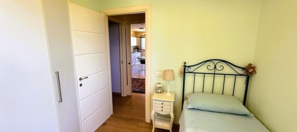 Квартира с 3 комнатами в Озимо, Италия № 283261 31