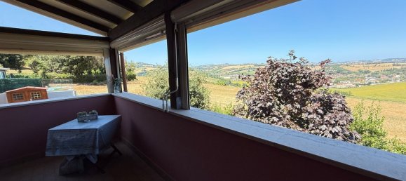 Квартира с 3 комнатами в Озимо, Италия № 283261 13