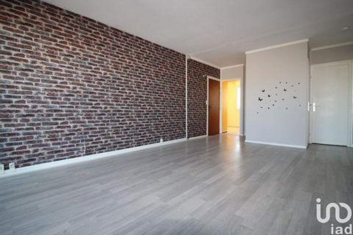 2 bedrooms Condo in Reims, France No. 36651