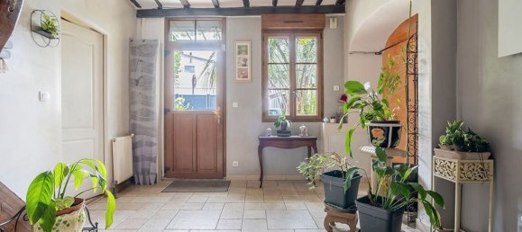 4 bedrooms House in Livry-Gargan, France No. 325904 2