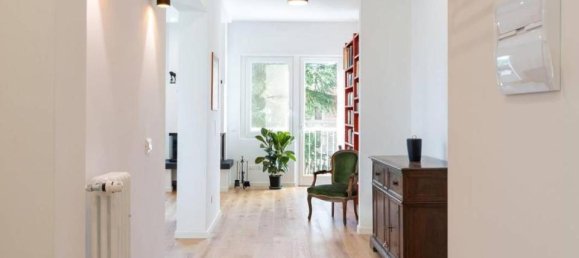 3 rooms Apartment in Florence, Italy No. 35931 8