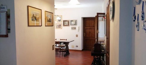 3 bedrooms Duplex in Bagni di Lucca, Italy No. 238582 9