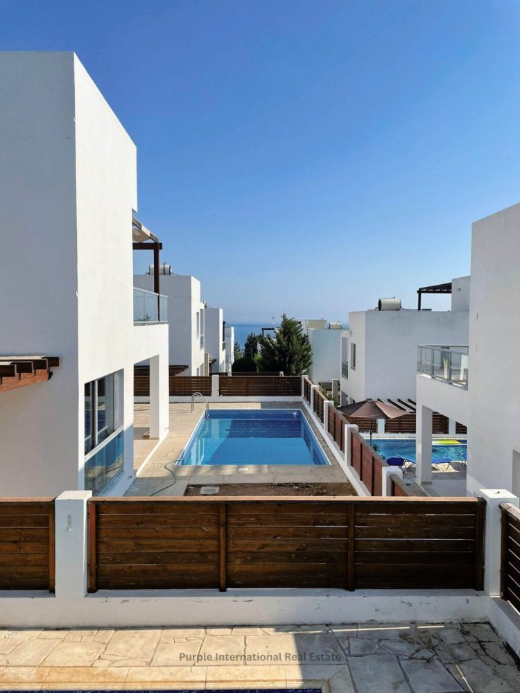 3 bedrooms Villa in Coral Bay, Cyprus No. 22564