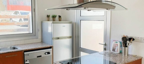 3 bedrooms Villa in Coral Bay, Cyprus No. 22564 2