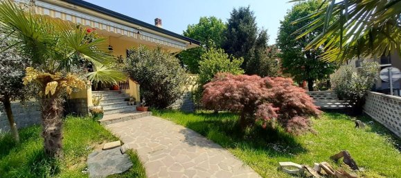 Villa de 6 habitaciónes en Sordio, Italy No. 251485 2