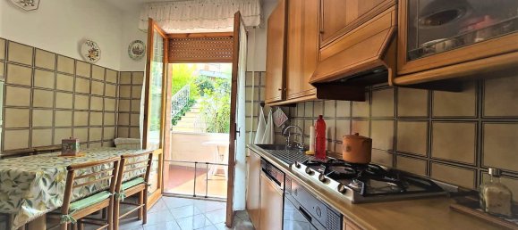 3 bedrooms Apartment in Monteriggioni, Italy No. 374453 6