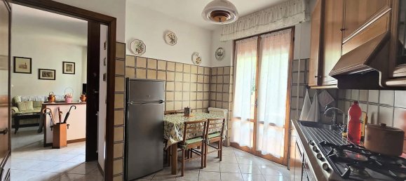 3 bedrooms Apartment in Monteriggioni, Italy No. 374453 2