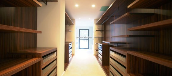 5 bedrooms Villa in Marbella, Spain No. 19599 16