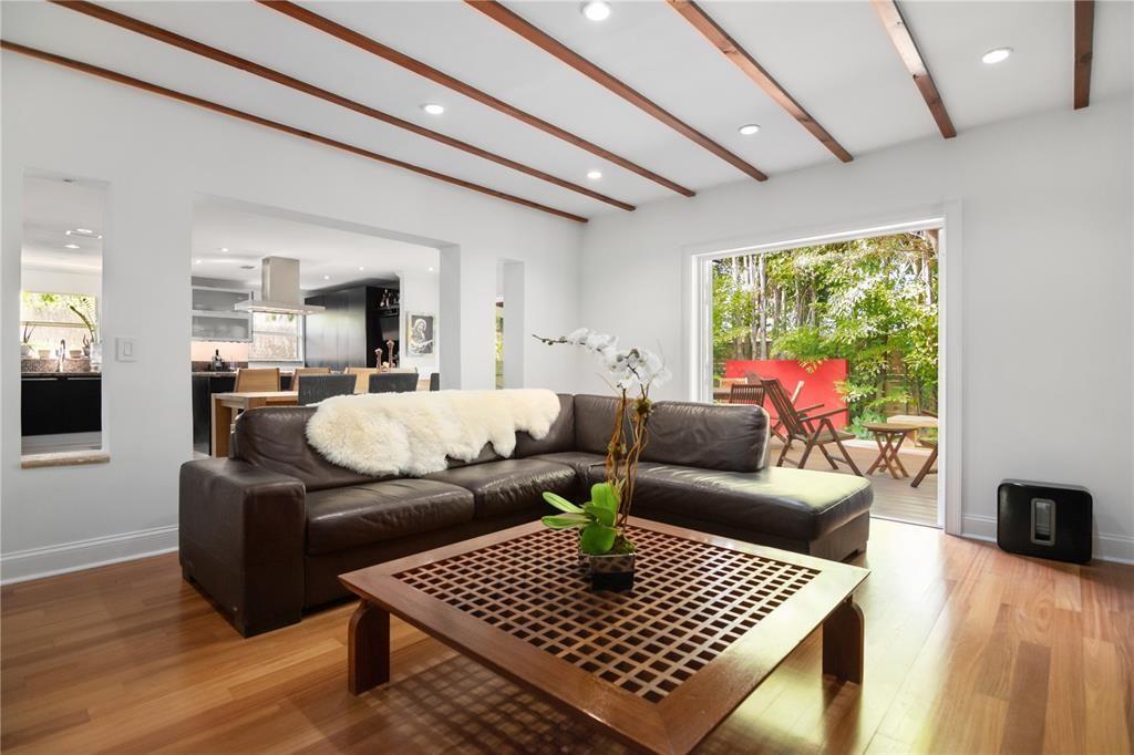 3 dormitorios villa en alquiler en Miami, Miami-Dade, Florida, USA № 613705