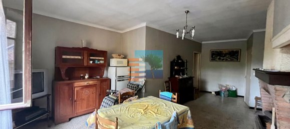 3 bedrooms House in Villeseque-des-Corbieres, France No. 278898 4