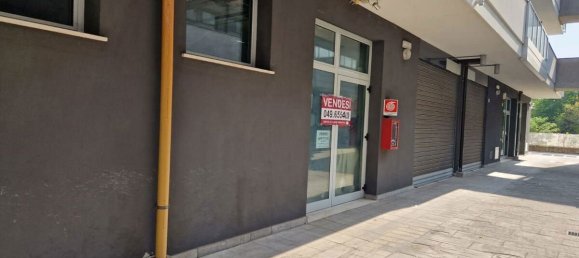 1400m² Office in Padua, Italy No. 65444 18