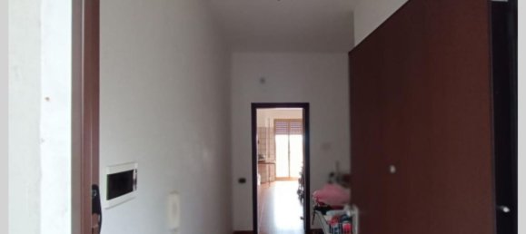 5 rooms Apartment in Gioia Tauro, Italy No. 299914 27