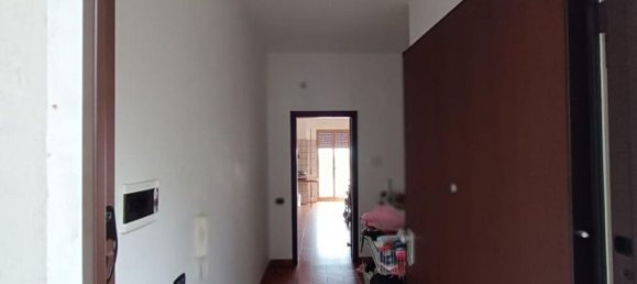 5 rooms Apartment in Gioia Tauro, Italy No. 299914 4