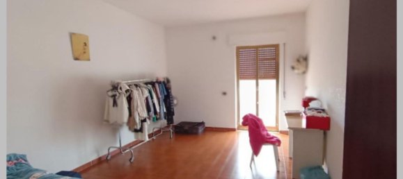 5 rooms Apartment in Gioia Tauro, Italy No. 299914 15