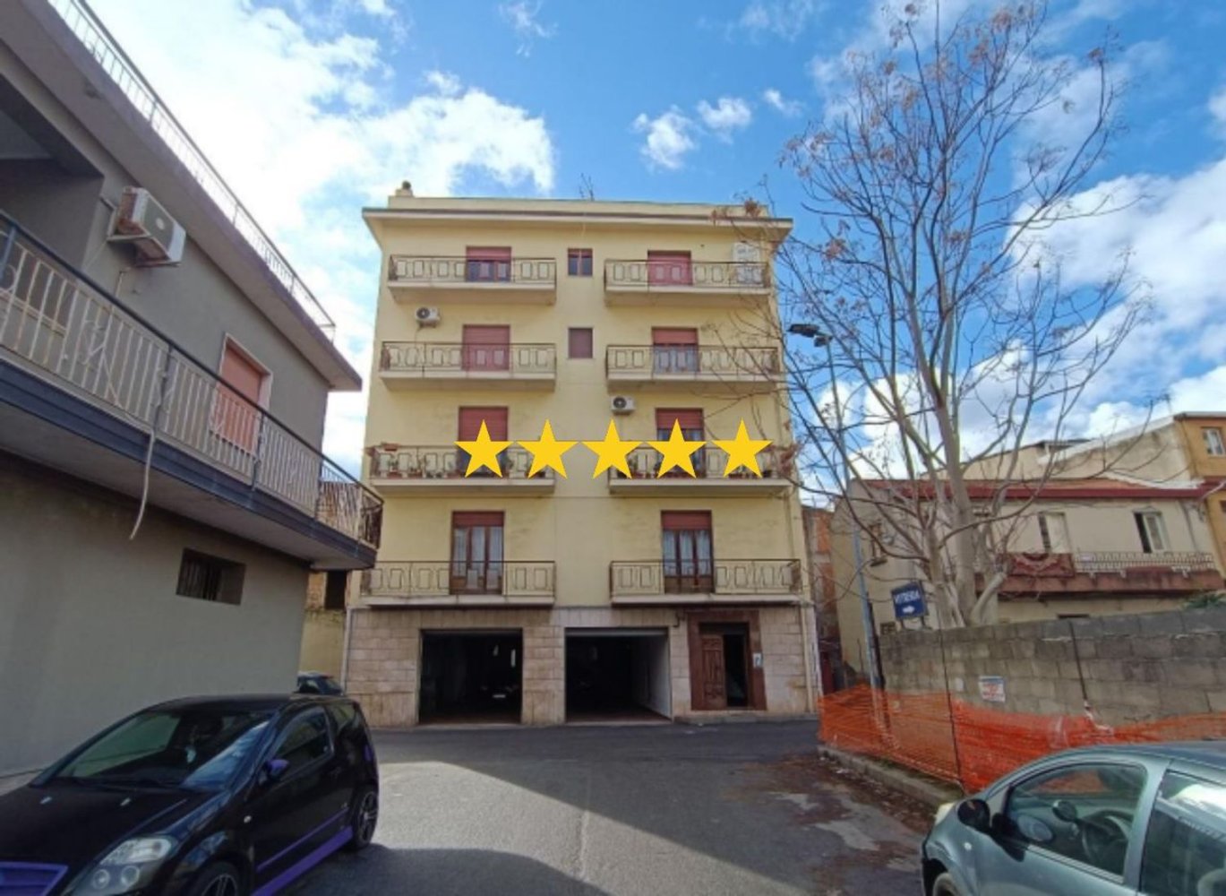 5 rooms Apartment in Gioia Tauro, Italy No. 299914