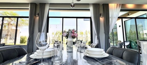 4 bedrooms Villa in Pattaya, Thailand No. 26628 10