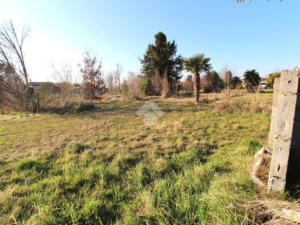 Grundstück in Udine, Italy 5243m², Nr. 146001