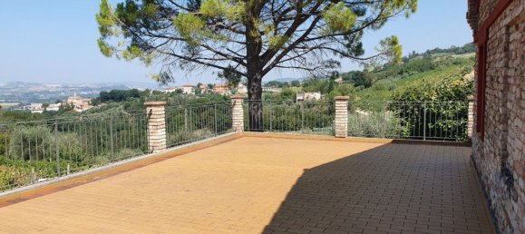 5 bedrooms House in Vallefoglia, Italy No. 336072 19