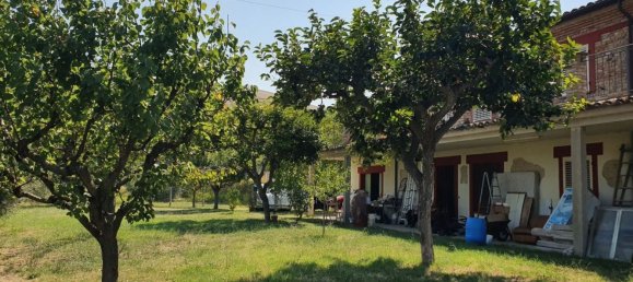 5 bedrooms House in Vallefoglia, Italy No. 336072 4