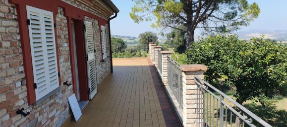 5 bedrooms House in Vallefoglia, Italy No. 336072 21