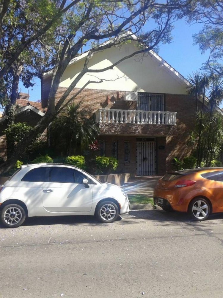 4 bedrooms House in San Isidro, Argentina No. 18853