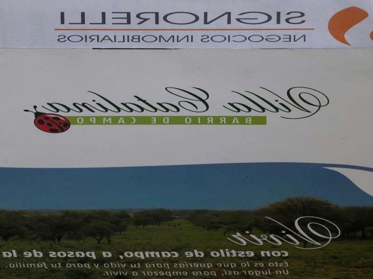  Land in Cordoba, Argentina No. 42075