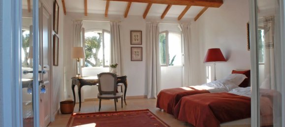 13 bedrooms Commercial property in Le Lavandou, France No. 1985 26