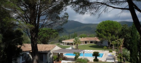 13 bedrooms Commercial property in Le Lavandou, France No. 1985 18