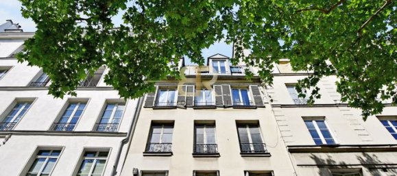 Studio in Paris, France No. 312624 6