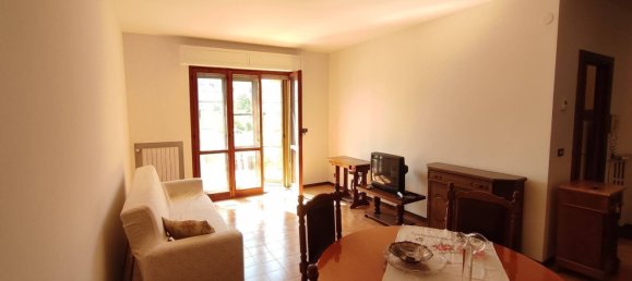 Apartamento de 5 dormitorios en Roseto degli Abruzzi, Italy No. 328081 4