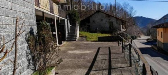 4 bedrooms Villa in Pramollo, Italy No. 109760 23
