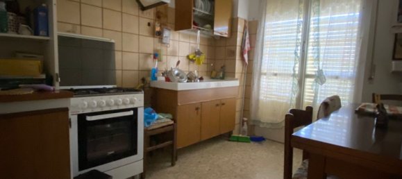 6 rooms Apartment in Novi Ligure, Italy No. 256282 4