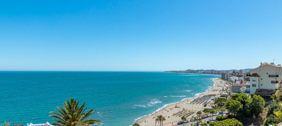 Apartamento de 2 dormitorios en Benalmádena, Spain No. 147640 18