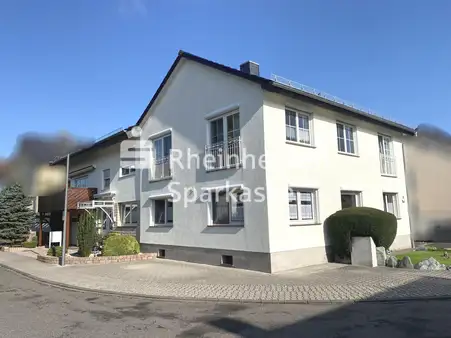 6 bedrooms Townhouse in Bergstrase, Germany No. 282457