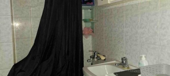 2 Schlafzimmer Wohnung in Turin, Italy, Nr. 379920 5