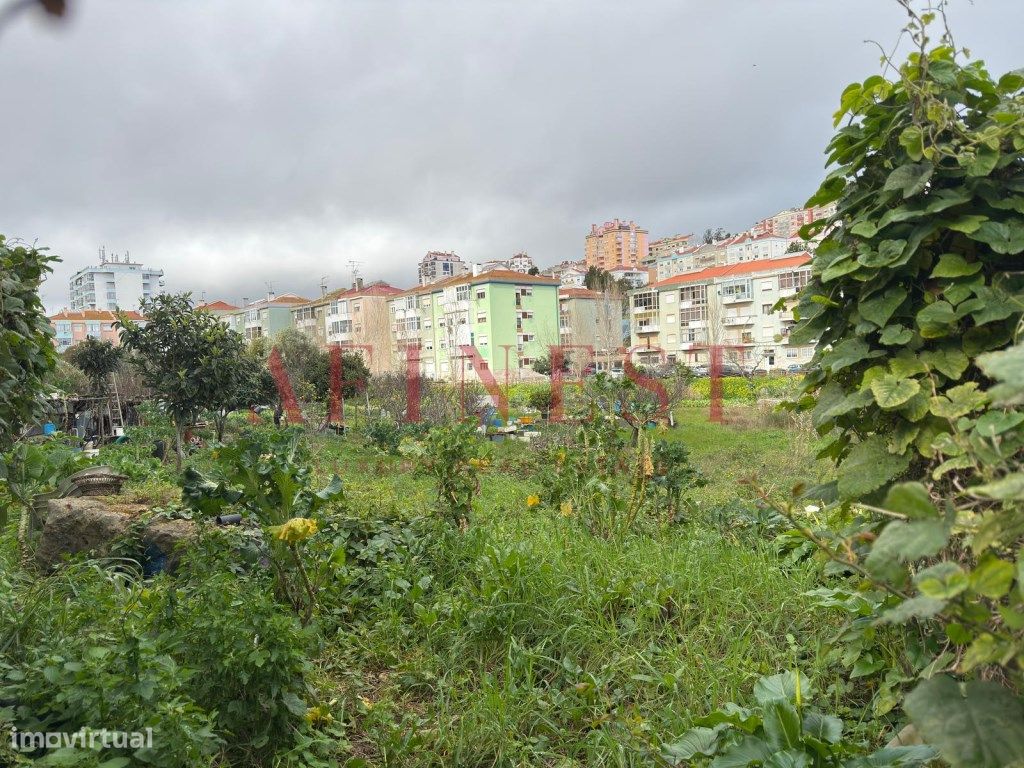  قطعة أرض في Sintra, Portugal 1675متر مربع رقم 137306