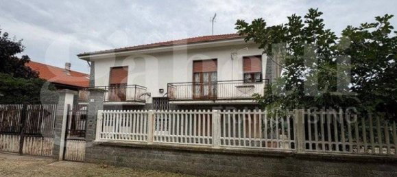 5 chambres Villa à Alpignano, Italy No. 284889 4