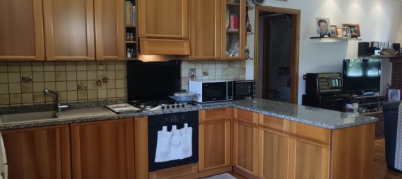 5 rooms Apartment in Ancona, Italy No. 261332 9