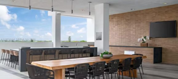 2 Schlafzimmer Gewerbliche Immobilien in Miami, USA, Nr. 615503 5