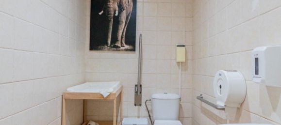 Gewerbliche Immobilie in Marbella, Spain 86m², Nr. 171536 6