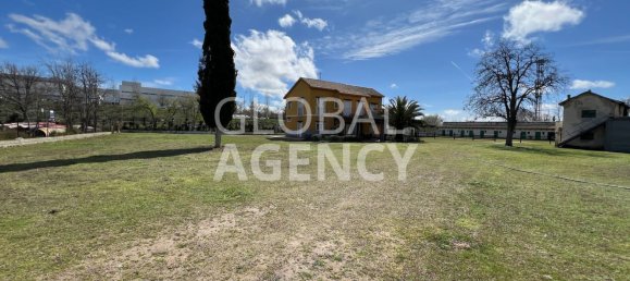 Земельный участок в Аранхуэс, Испания № 186541 2