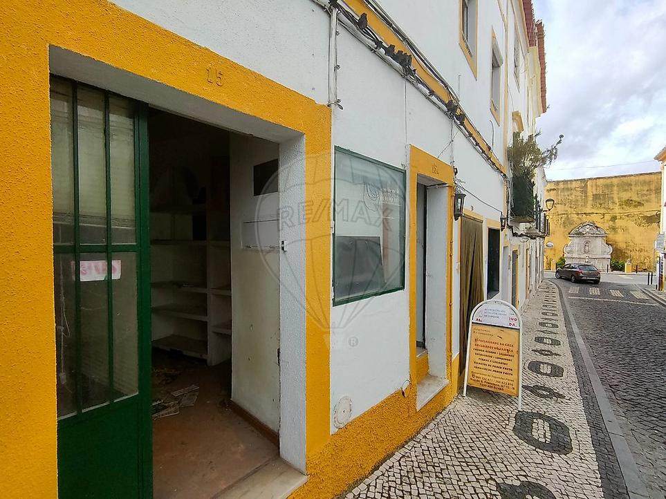 Коммерческая недвижимость 24м² в Элваш, Португалия № 215821