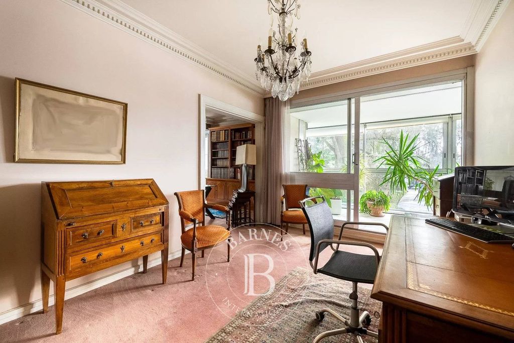 2 bedrooms Apartment in Yvelines, France No. 134683