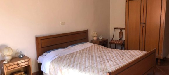 3-salle Appartement à Vasanello, Italy No. 144191 8