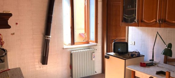 3-salle Appartement à Vasanello, Italy No. 144191 10