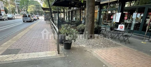 5 rooms Commercial property in Milan, Italy No. 240838 5