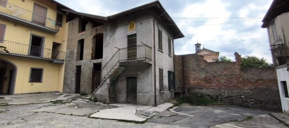 Dúplex de 3 habitaciónes en Brivio, Italy No. 303419 2