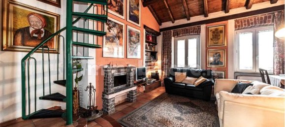 Apartamento de 2 habitaciónes en Lomazzo, Italy No. 228475 3